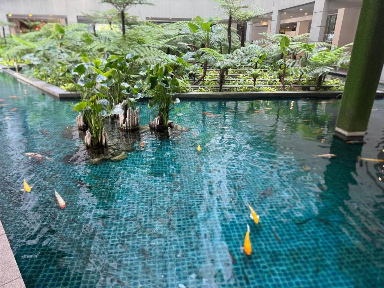 Penthouse Skypool Friend Hostel Kuala Lumpur Exterior photo